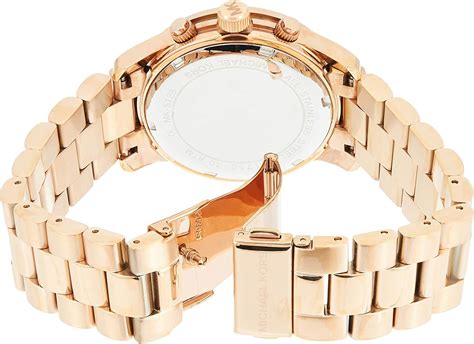 michael kors boyfriend watch link removal